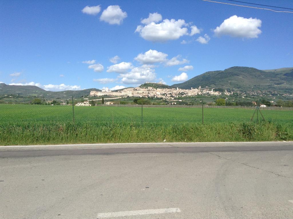 B&B Iris Assisi Dış mekan fotoğraf